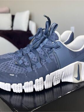 Nike Free Metcon 5 - Women’s Size 8.5